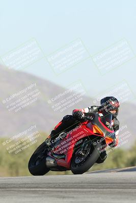 media/Dec-01-2025-Moto Forza (Mon) [[2daa91e15f]]/2-Intermediate Group/Session 2 Turn 9 Entry/